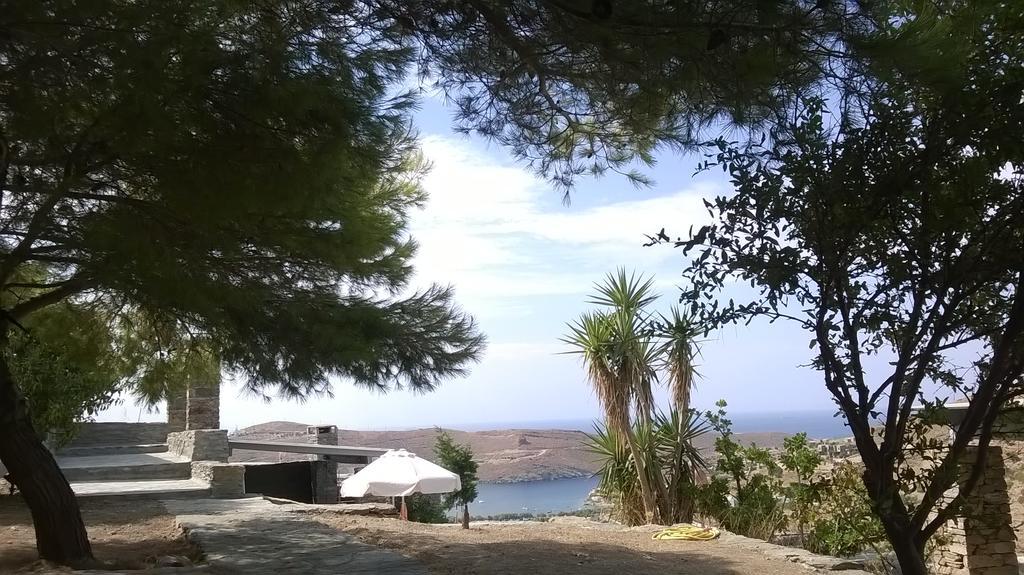 Aigaion House Hotell Otziás Eksteriør bilde