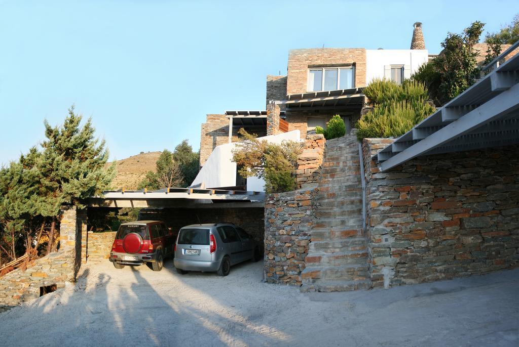 Aigaion House Hotell Otziás Eksteriør bilde