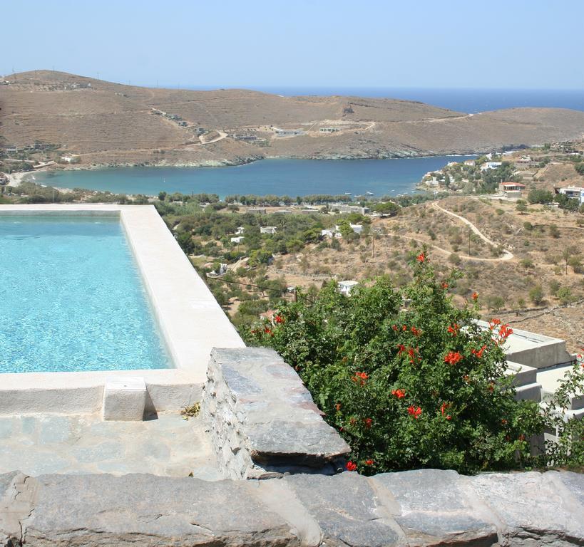 Aigaion House Hotell Otziás Eksteriør bilde