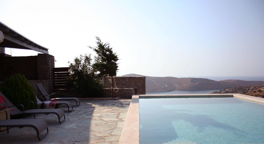 Aigaion House Hotell Otziás Eksteriør bilde