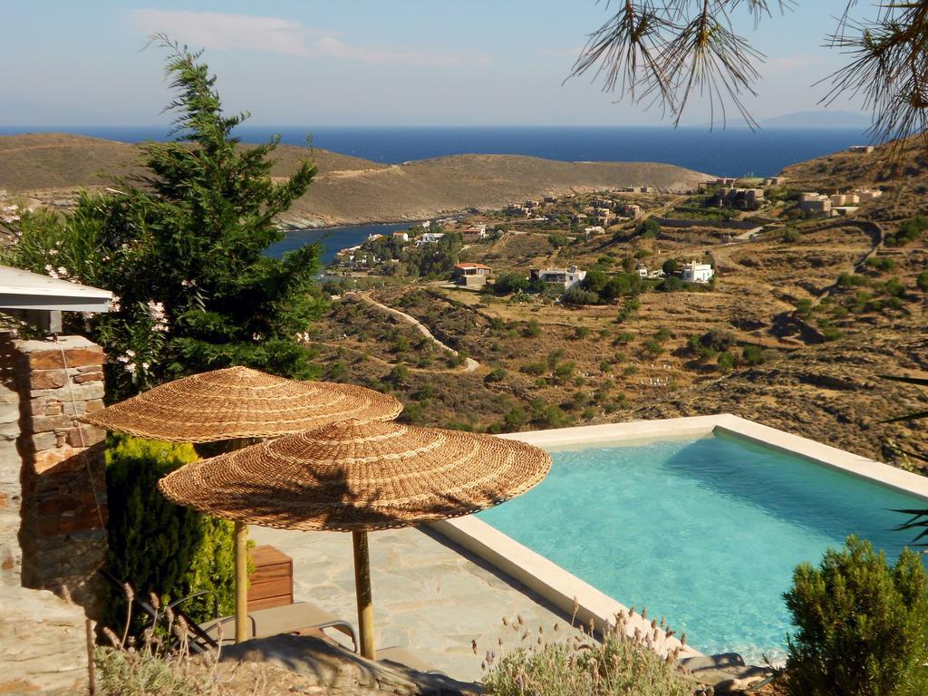 Aigaion House Hotell Otziás Eksteriør bilde